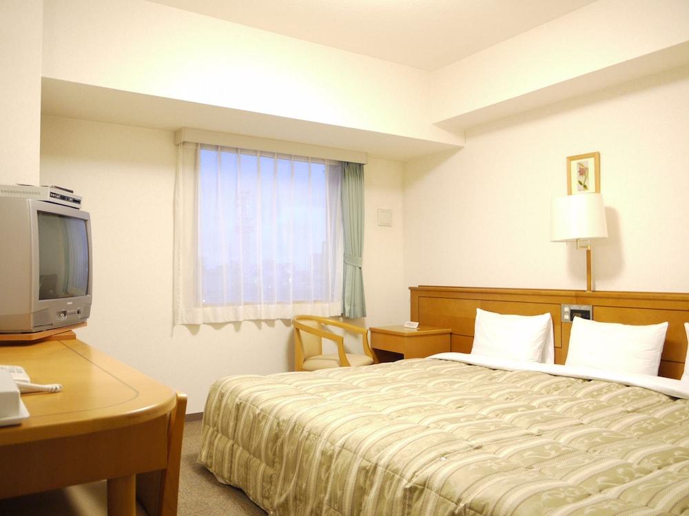 Hotel Route-Inn Niigata Kencho-Minami Экстерьер фото